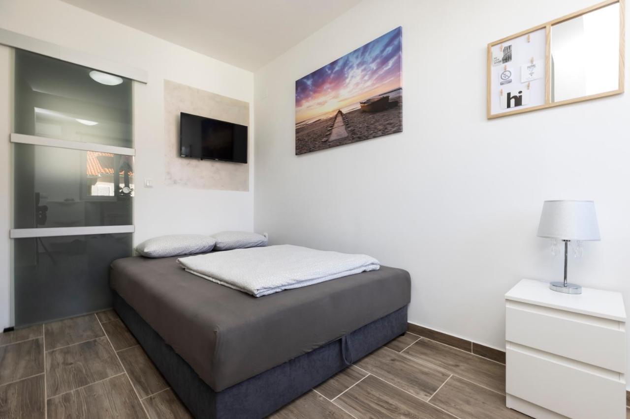 Studio Apartment Pinetree - Mali Losinj Mali Lošinj Exterior foto